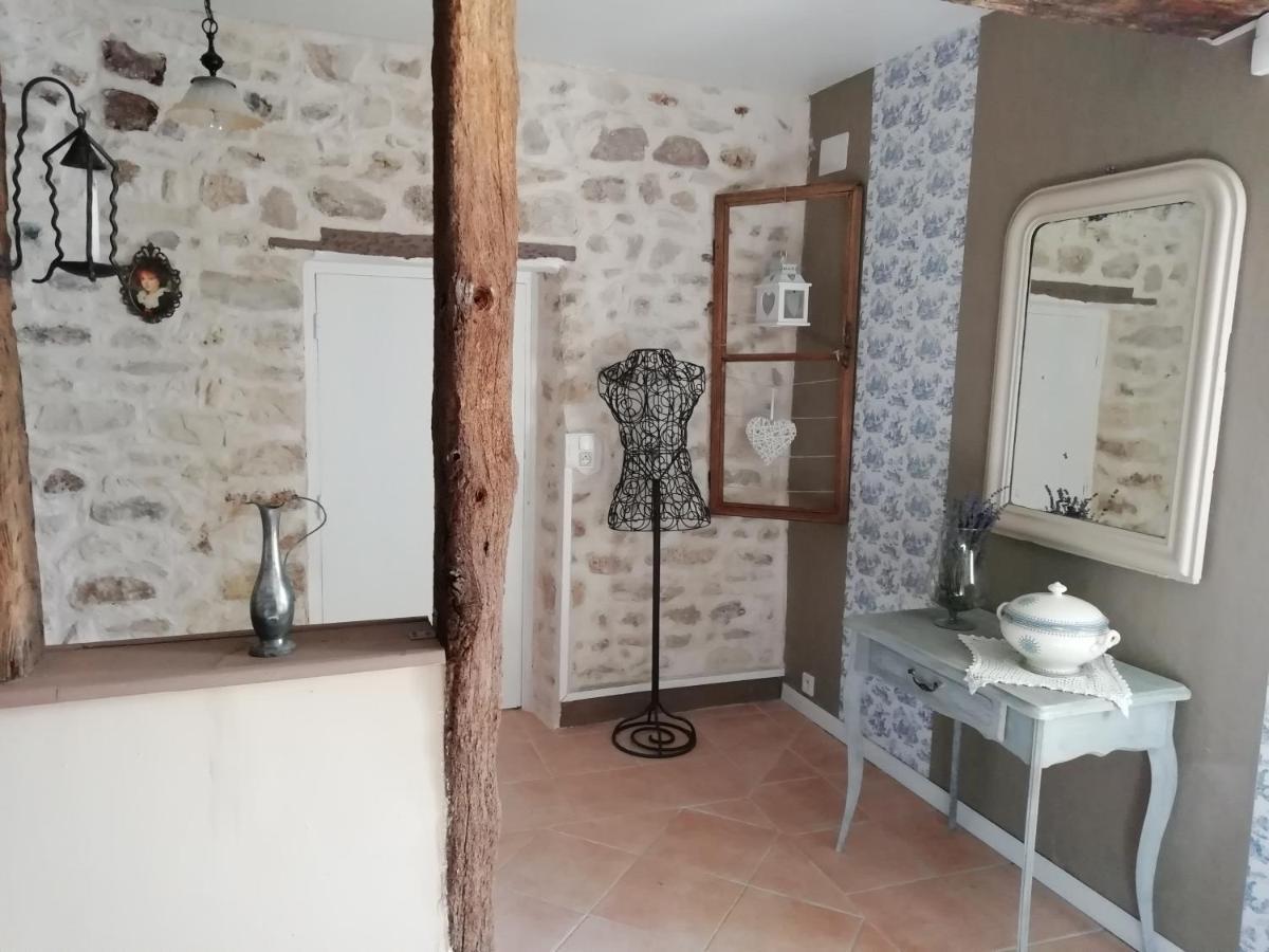 Les Bories En Champagne Ferienhaus