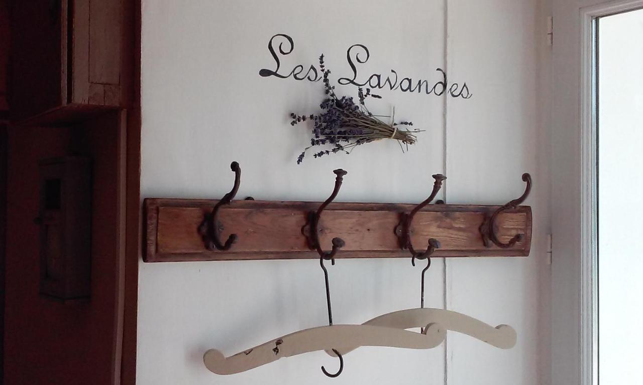 Les Bories En Champagne Ferienhaus Montlevon