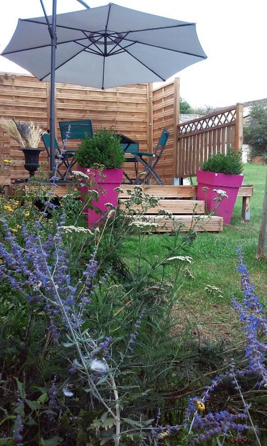 Ferienhaus Les Bories En Champagne Montlevon